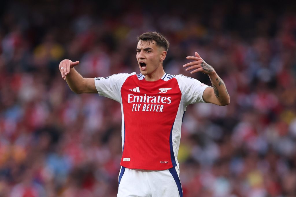 Arsenal bị Leverkusen dội gáo nước lạnh